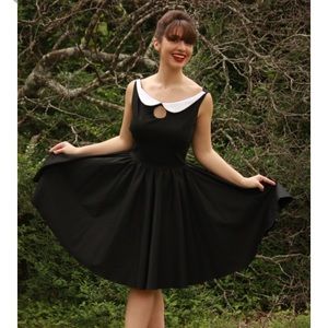 Queen of Hearts L Pinup Keyhole Dress